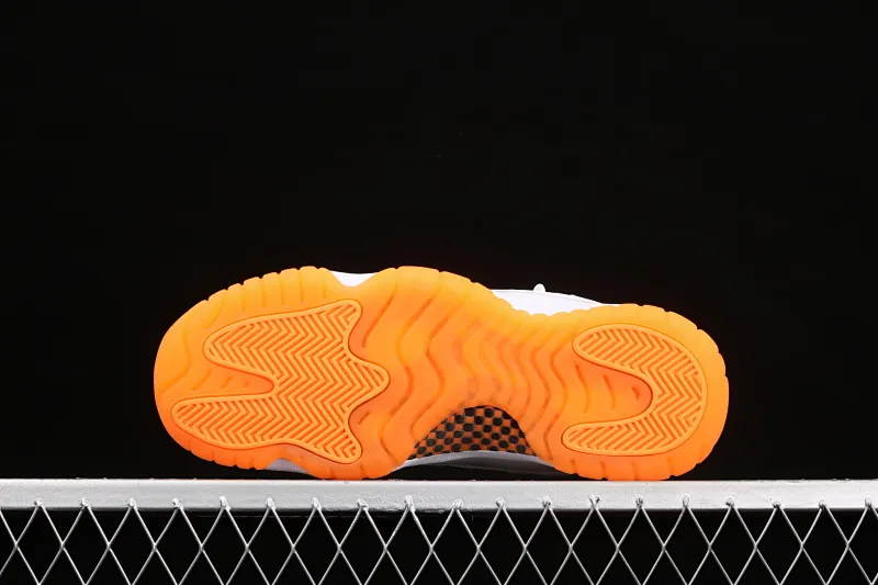 All categories Air Jordan Jordan series basketball shoes Air Jordan 11 pure original version Air Jordan 11 Bright Citus AJ11 Joe 11 white orange low-top basketball shoes AH7860-139